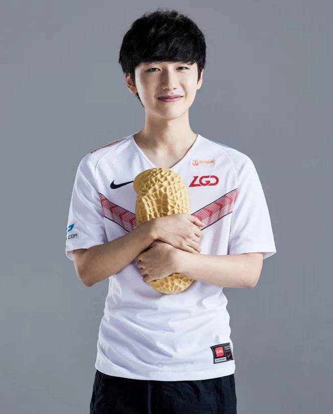 更是精神的 更是精神的