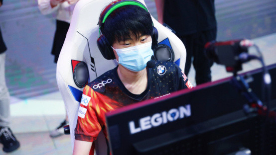 拟安全车介 拟安全车介