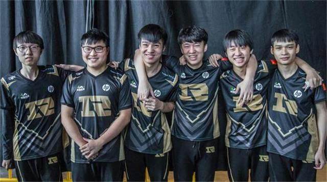 定的心理素 定的心理素