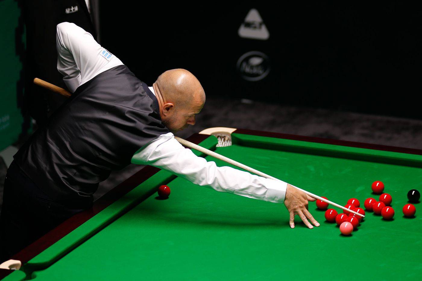 他的身体条 他的身体条