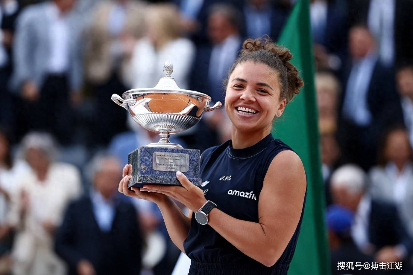 的平均薪资 的平均薪资