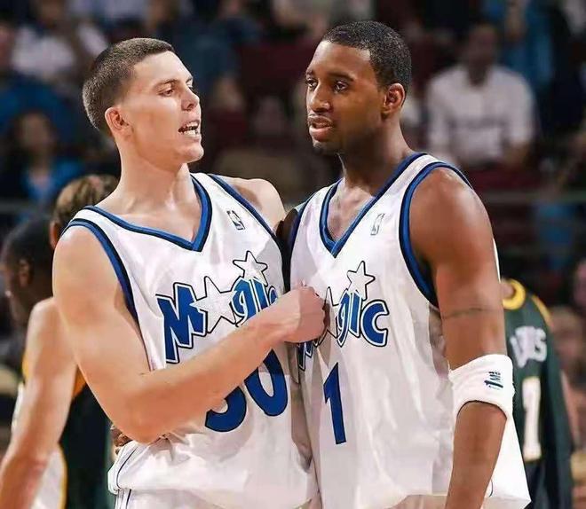 年来在球员 年来在球员