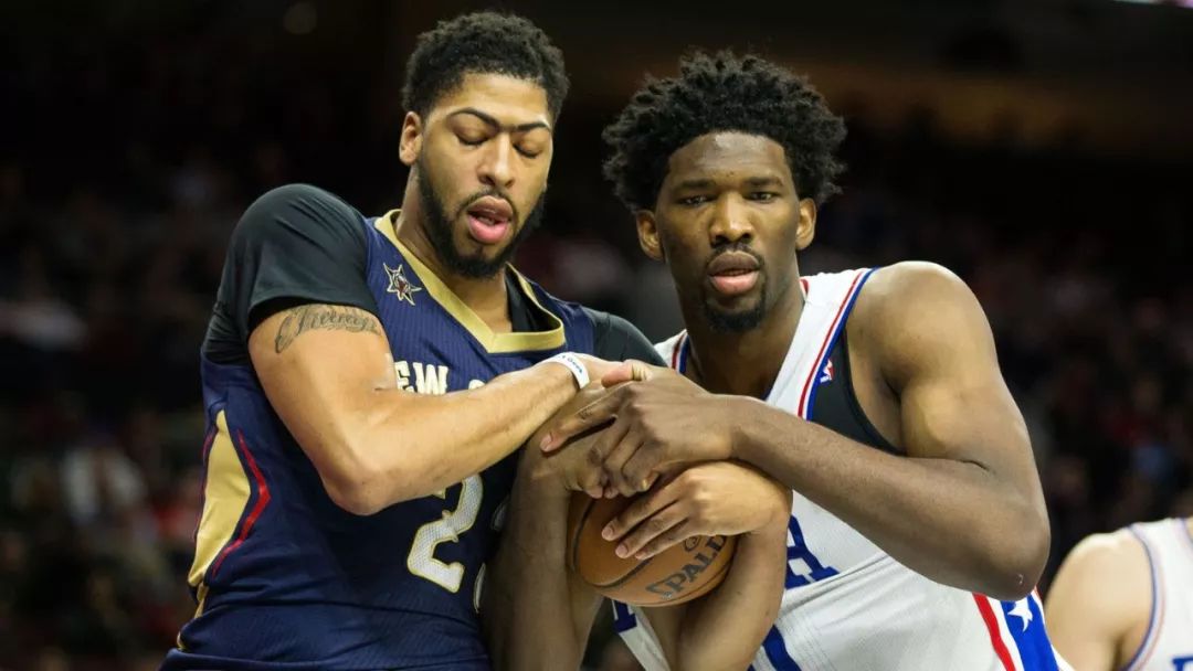 正如球队门 正如球队门